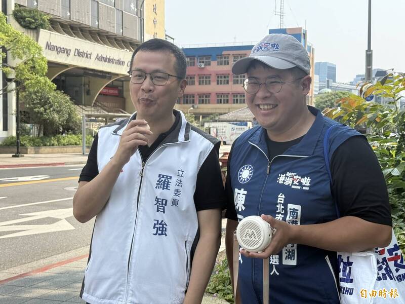 羅智強陪陳冠安走完「港湖百萬步」 力挺新人參政