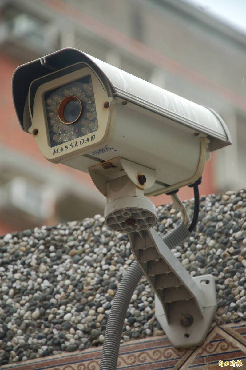 告鄰居設監視器侵犯隱私不起訴 女反遭控誣告結果出爐