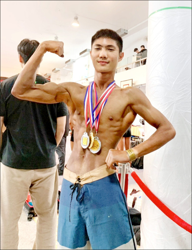 中等學校健美賽 東石國中戴懿濤奪1金2銀