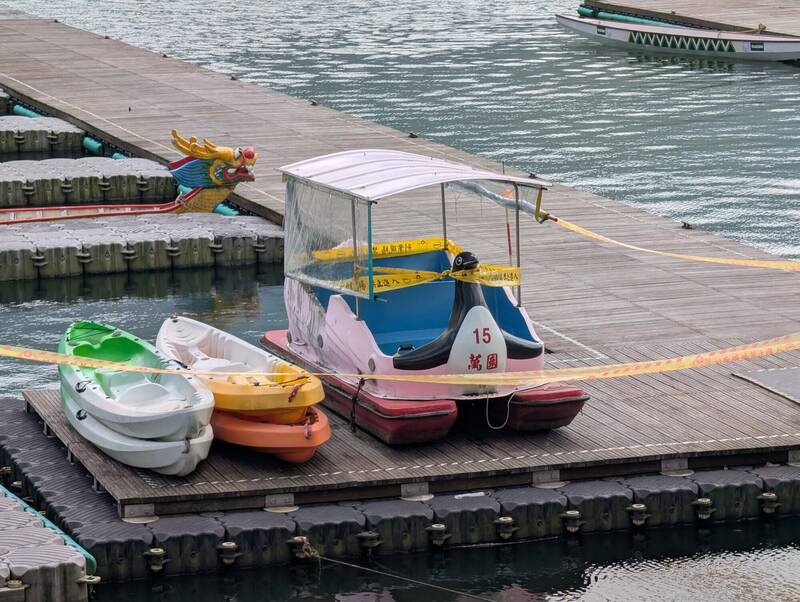 花蓮鯉魚潭禁載客小船營運 縱管處預告訂草案
