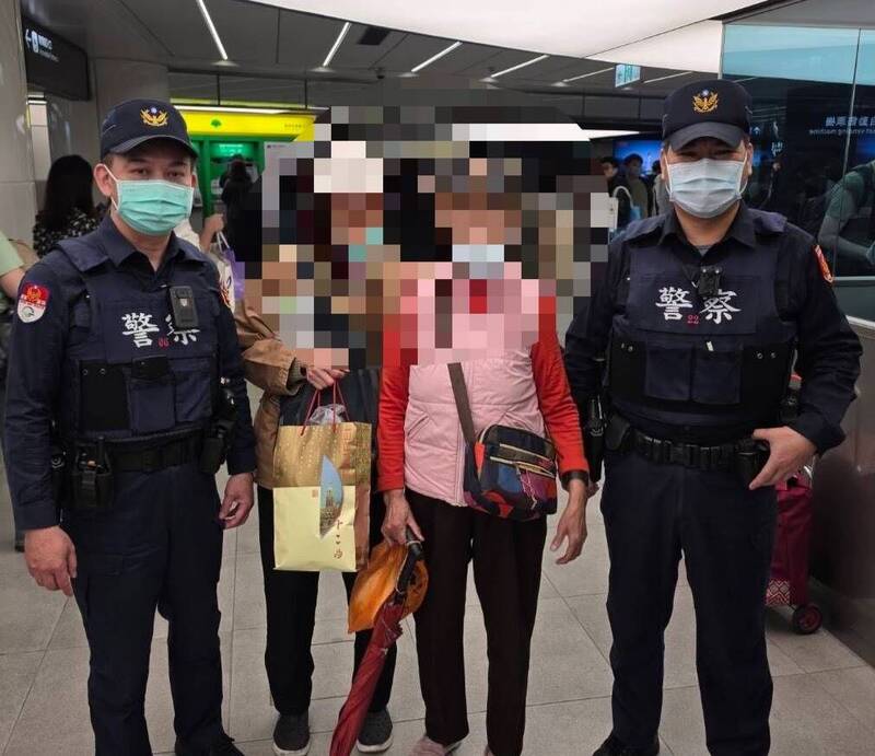 帶9旬老母逛建國花市 返家搭捷運卻在月台走散