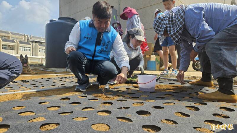 解決澎湖廢耕地問題 湖西鄉中西村示範標竿