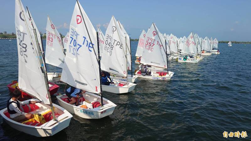 大鵬灣帆船節2賽事「百帆齊發」超壯觀 4/18橫渡小琉球