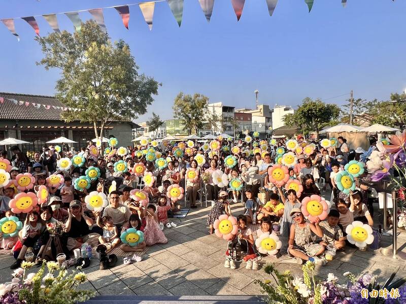 屏東勝利星村年逾820萬人次入園 「花漾宇宙」春日派對再掀高潮