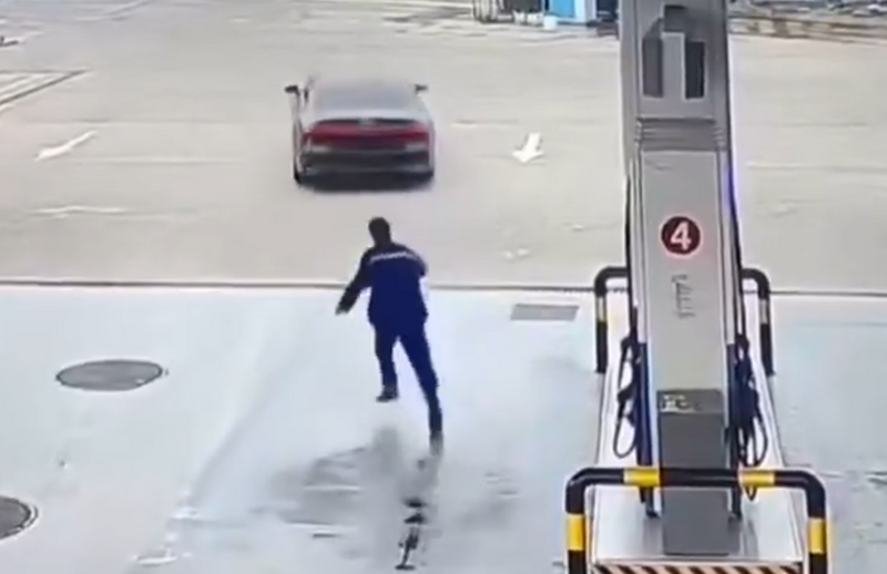 中國網友氣炸!奧迪駕駛加油3千元 沒付帳就直接開走