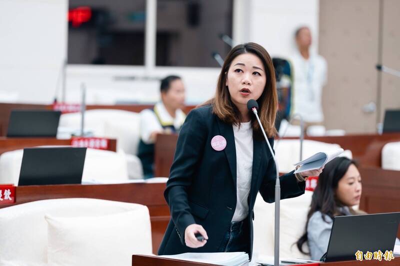 楊玲宜質疑耍官威、假代理真滲透 鄭正鈐:未要求任何機關違法放行