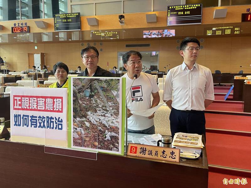 比颱風嚴重!潑猴咬一口就丟 台中蜜蘋果、甜柿農損3-5成議員關切