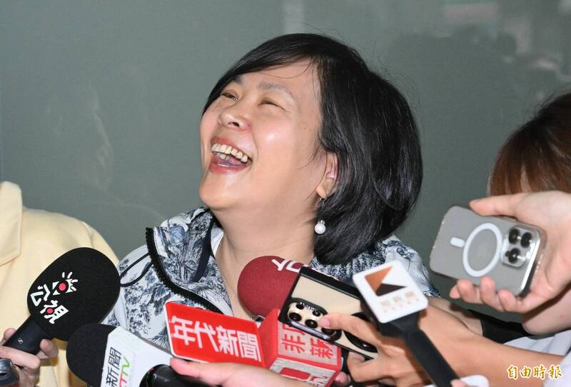 李貞秀遭開除掀熱議 吳靜怡：70天政治工具？