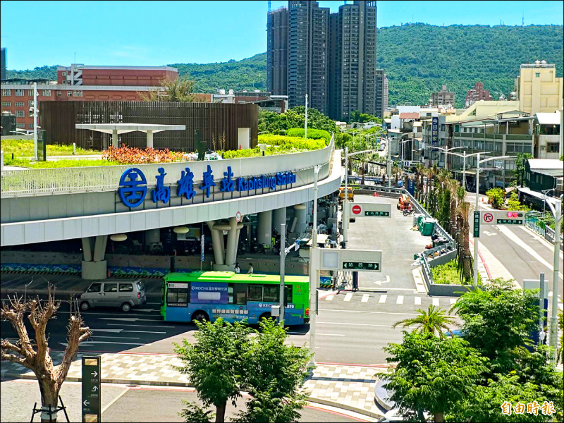 高雄車站 國道、公車轉運站招租成功