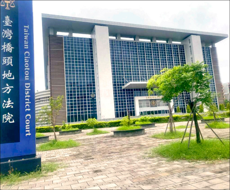 三軍、海巡遭滲透 出賣軍機10人起訴 特戰部少校收上百萬 檢求重刑