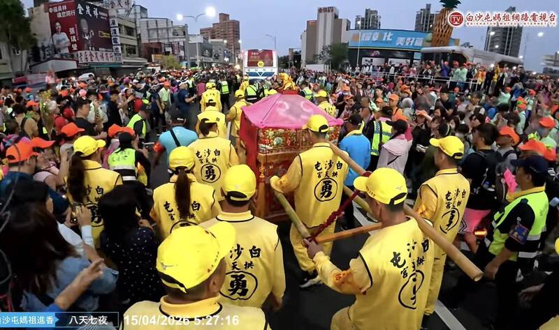 白沙屯媽祖「擇路」六度遲疑! 預定上午10點後跨越濁水溪進雲林