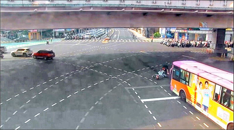 公館圓環新路型 民怨事故量未降低