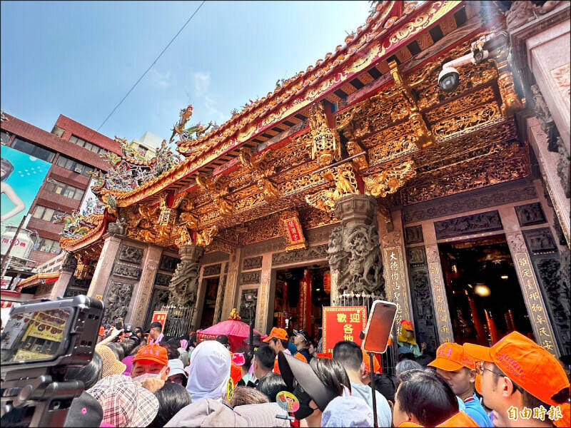 大甲媽明晚起駕南下 預定週六與「粉紅超跑」龍井交會