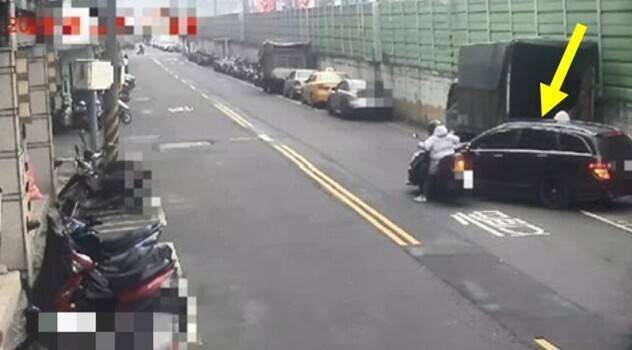 路邊停車起步未讓直行車 新北裁決處統計連年逾200件