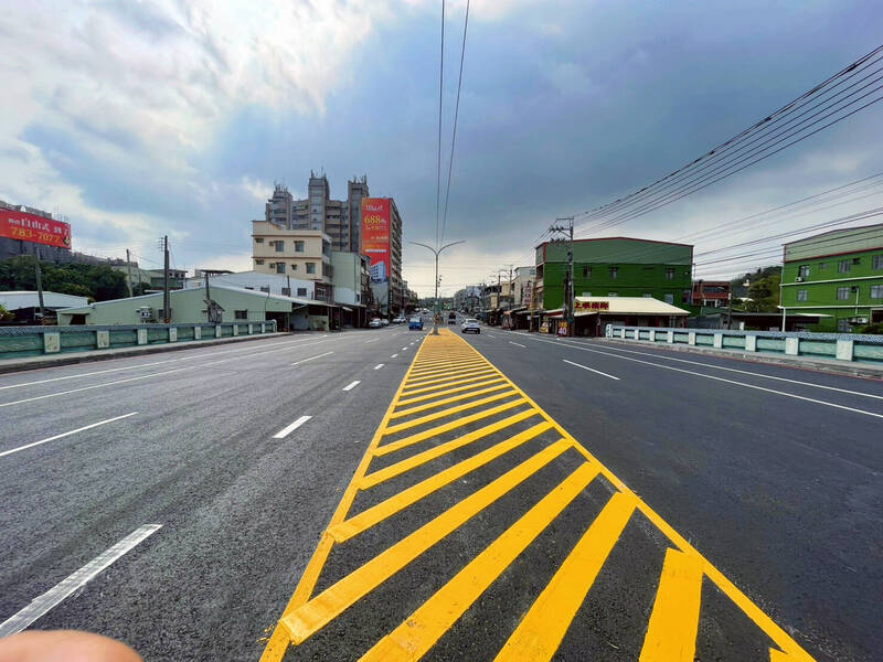 連接大寮及小港這條路 高市府砸4300萬全面翻新