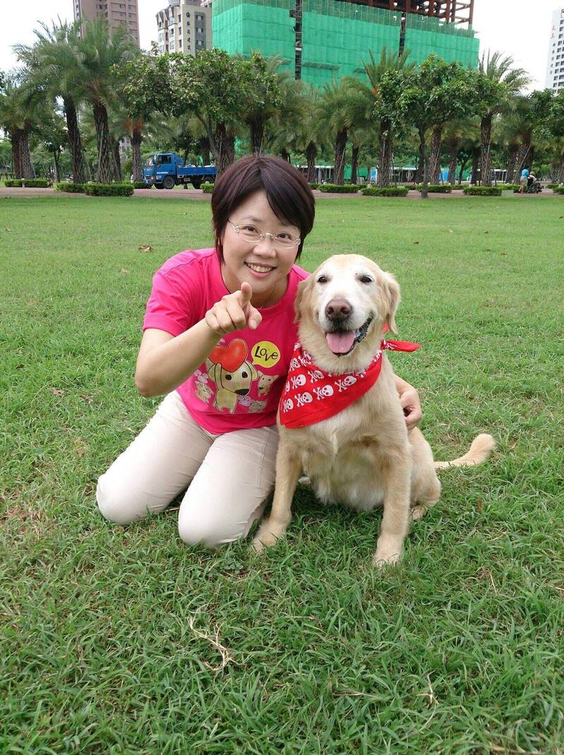 柯文哲愛將出事!前北市勞動局長陳信瑜涉詐助理費500萬被檢調約談