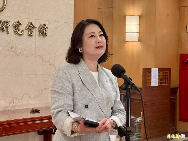 李乾龍被裝追蹤器卻不報案? 吳思瑤轟:誣蔑賴總統應公開道歉