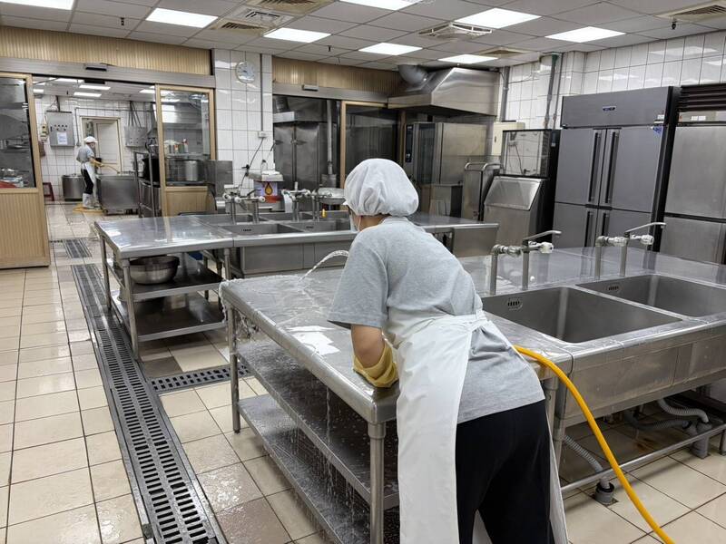 台灣戲曲學院爆疑似食物中毒!37生送醫 校方道歉