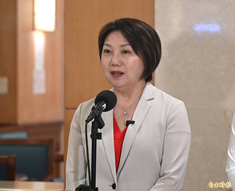 鄭麗文見習近平480萬竟要國庫補助 范雲轟:不該拿納稅錢、快撤案