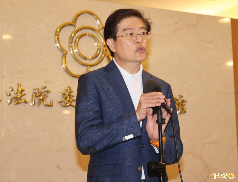 李乾龍座車遭裝追蹤器 羅明才批「民主倒退」:請偵防單位發誓沒有監控