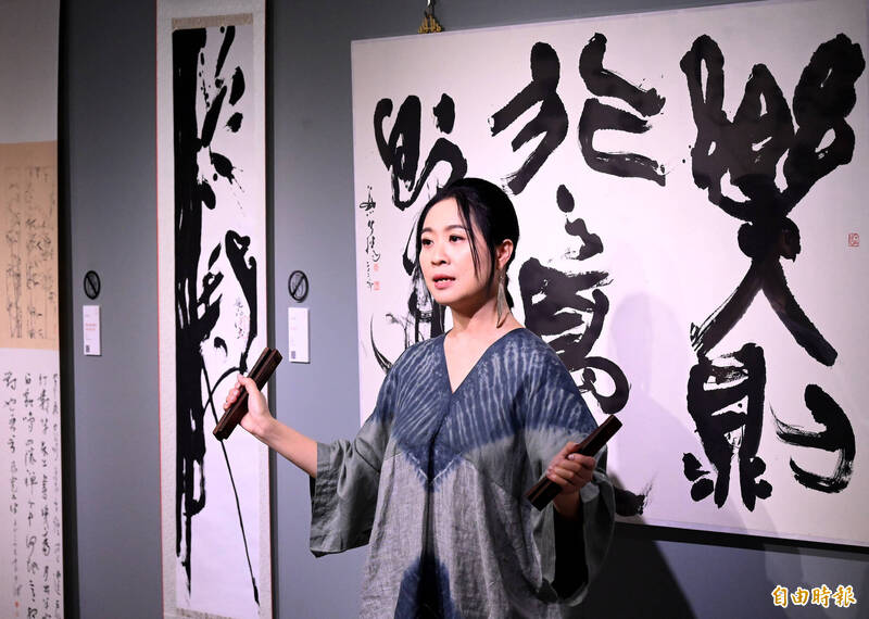 讓桃機旅客記住台灣文化的美好 桃園市美術家邀請展精選作品移展