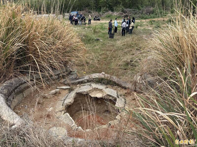 盜墓嫌犯羈押!金門陳顯墓破案難度高 縣長率警誠心祭拜「有如神助」