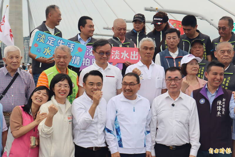 淡江大橋「橋見未來」李四川、蘇巧慧同橋較勁互別苗頭