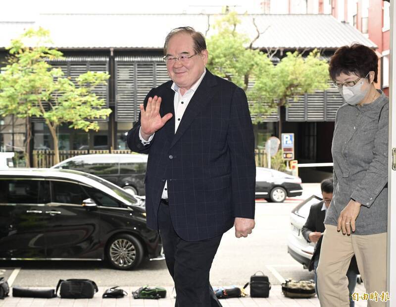 李乾龍座車被裝追蹤器、收恐嚇信案 新北檢分他字案偵辦