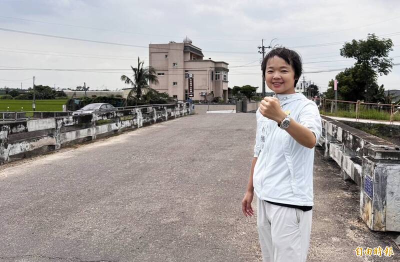 戴上父親手表遺物 水上鄉長林緗亭見證「龍德橋」改建動土