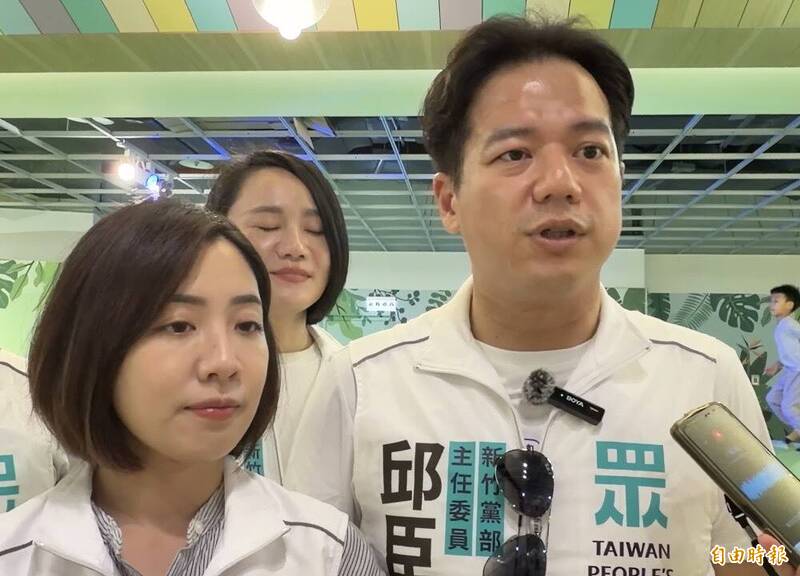 黃瀞瑩力挺 邱臣遠首度鬆口擬選竹北市長：以經驗提升城市品質