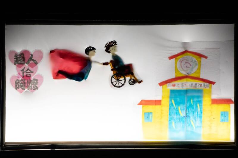 全國159隊學生軋戲劇  高市橋頭國小皮影戲探討失智奪特優