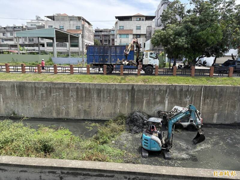 投入2.7億 高雄擴大清淤量能