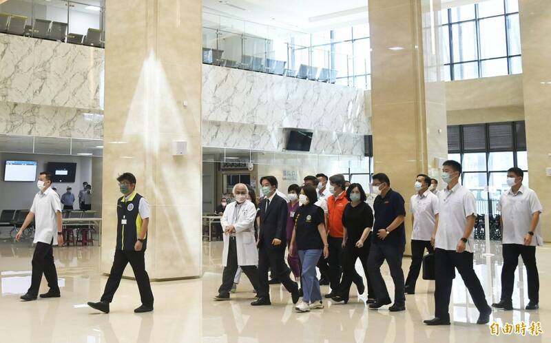 蘇一峰指責賴清德探望病人 慘遭當事醫生狠狠打臉