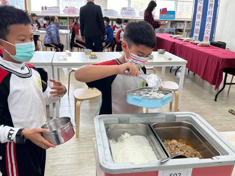 議員鄭光宏爭取私校及教職員工午餐免費 黃敏惠：能做的努力做