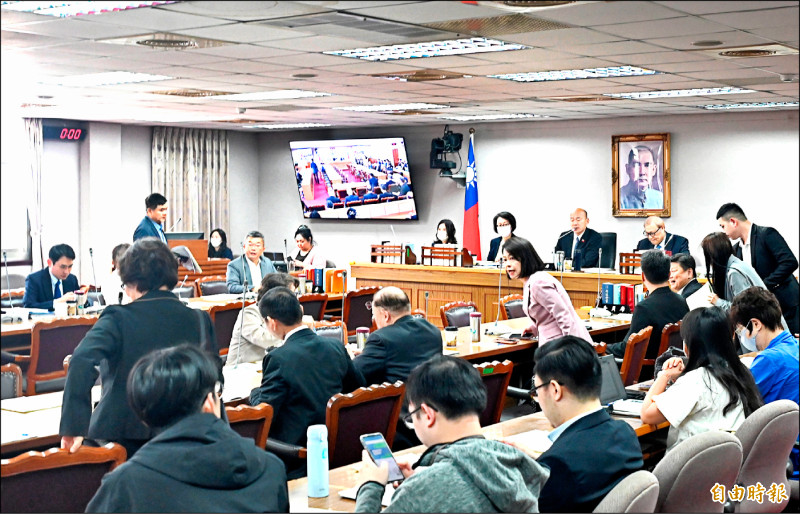 朝野無交集 軍購條例協商再破局