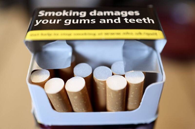 購菸年齡每年加1歲！ 英國禁菸法本週上路 電子煙另行管制