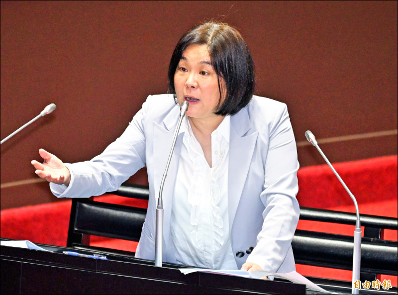 陳玉珍促金門與中國通電 政院：法律不允許