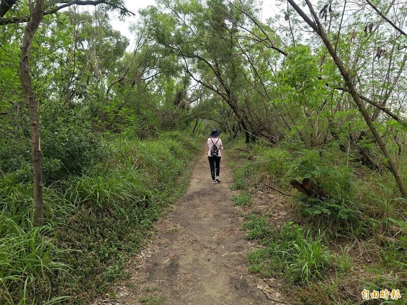 登山前先「知道在哪裡」 自管處公布壽山、半屏山10處AED