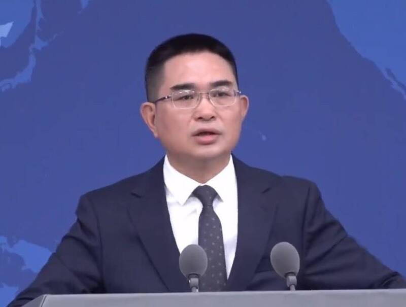 柯文哲稱賴無法出訪「搞不好很高興」 國台辦：「慣用伎倆」被看穿