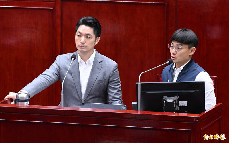 殷瑋拍影片護航蔣萬安「市政交流」 何孟樺：發言人淪徐巧芯酬庸
