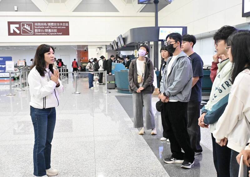 桃園市13名青年參與「創業加速器」圓夢計畫 赴美國洛杉磯見習