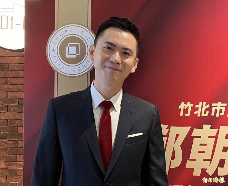 竹北市長選舉》鄭朝方5月中掀牌！邱靖雅開槍恐破藍白合 三腳督成形？