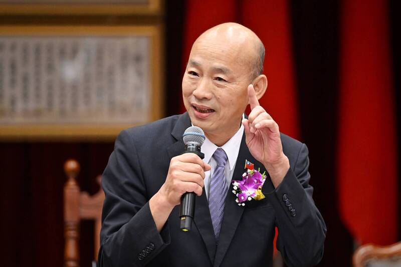 尷尬！ 鄭麗文急致電釋誤會 韓國瑜調侃問：打來開除我？