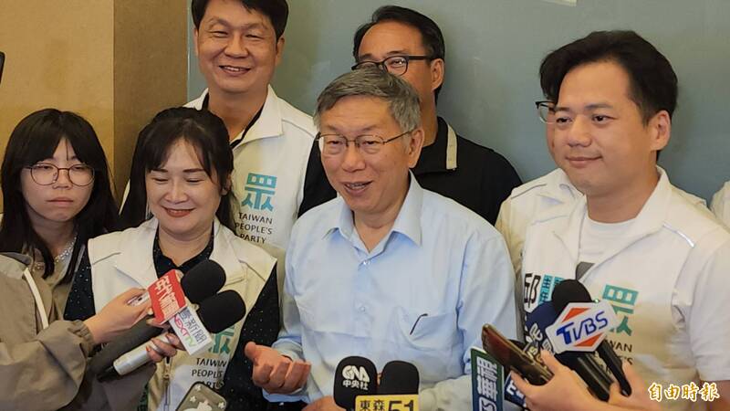 募款千萬挨轟  柯文哲嗆綠吃香喝辣：民眾黨連呼吸都有罪