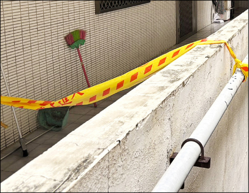稱用雙刃一刀刀割頸 相驗僅一處致命傷／殺91歲姊 84歲妹殺人罪收押