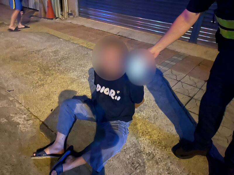 猛刺鄰居20多刀身亡 嫌犯稱起因為遭嘲笑經濟能力差