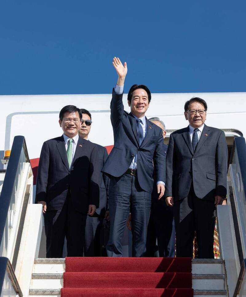 評賴總統搭史王專機是「權宜之計」 學者分析回程2種可能路徑