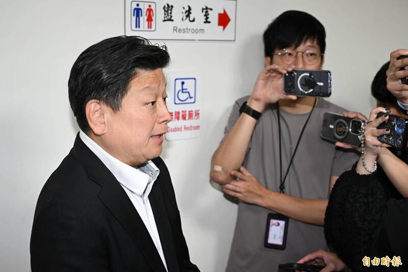 軍購案藍營意見分歧 黨團大會仍無共識