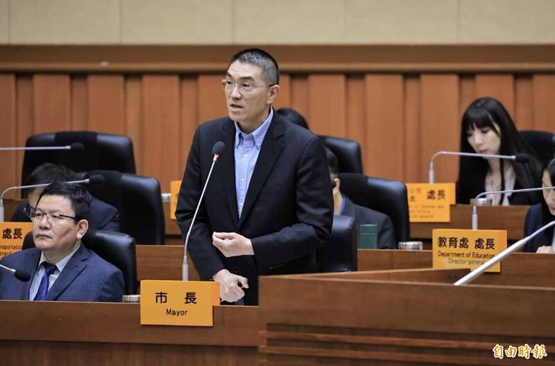 謝國樑流感2週未癒 症狀加重入院榮總治療