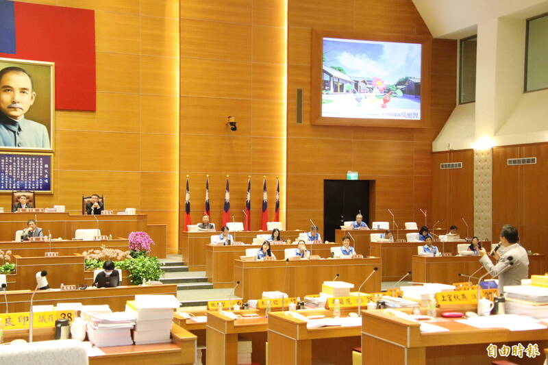 議員吳旭智鼓吹竹縣府推動點數經濟 帶動福利升級